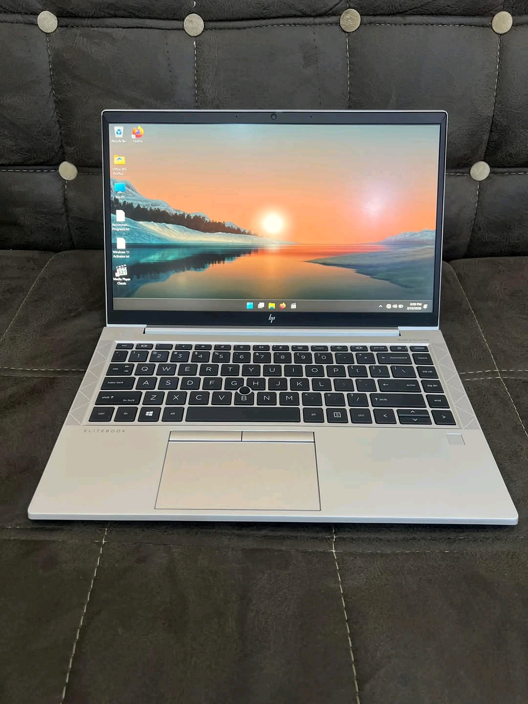 HP Elitebook 845 G8