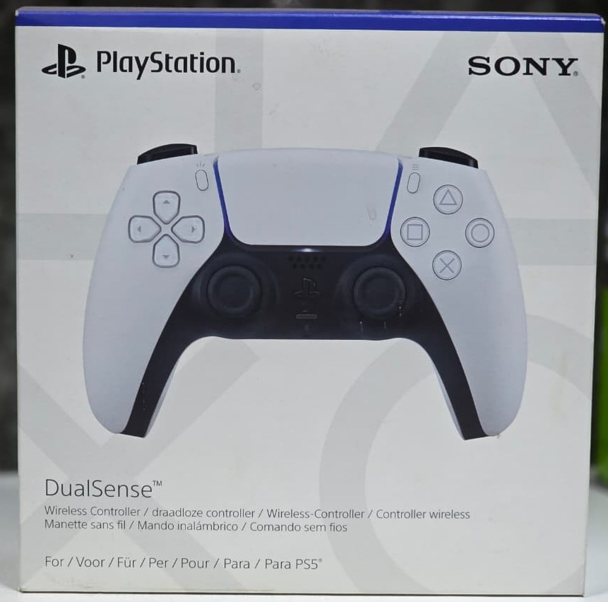 PlayStation DualSense Wireless Controller (White)